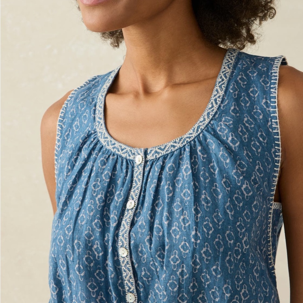 Faherty NWT Isla Embroidered Sleeveless Buttoned Front Denim Crop Linen Top - Picture 8 of 14